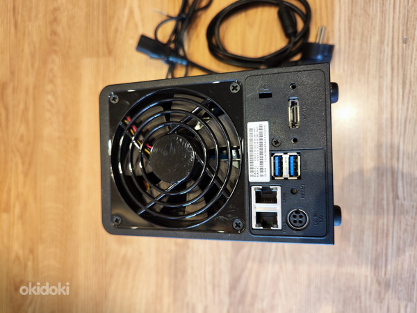 Synology DS215+ (фото #3)