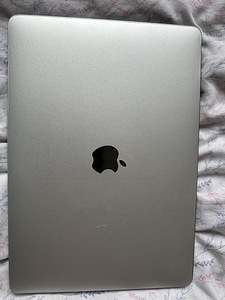 MacBook Pro 13” M1 (7 foto / 7)