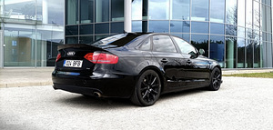 Audi A4 B8 3.2 V6 (3 foto / 6)