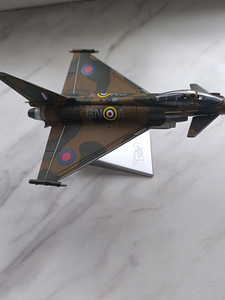 Corgi 1/72 skaala mudel (7 foto / 7)