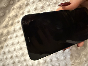 iPhone 12, 128 ГБ (4 фото из 4)
