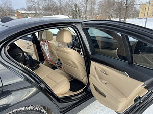 BMW 530 Luxury line 3.0 190kW (9 foto / 15)