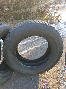 Michelin X-ice north 2 215 65 16 (4 foto / 4)