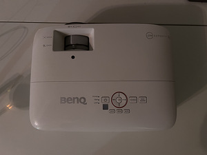 Benq projektor, laekinnitus, 4World ekraan (6 foto / 9)