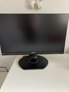 Philips 241B7Q (1 foto / 2)