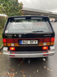 Musso-Mercedes 3.2B.Automatic. 86500 км! (6 фото из 15)