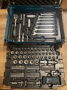 Makita 120 osaline tööriistakast. Uus (1 foto / 8)