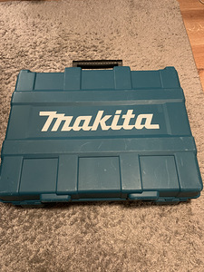 Akusilikoonipüstol Makita DCG180RAEX Nagu uus (6 foto / 8)