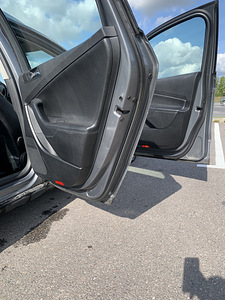 VW Passat. 2.0 D. 103kw. Автомат. 2005/12 (7 фото из 15)