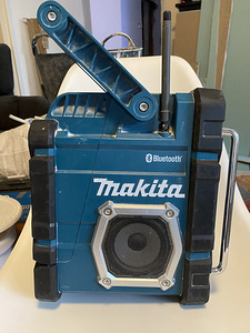 Makita raadio DMR108N. Vähe kasutatud (4 foto / 9)