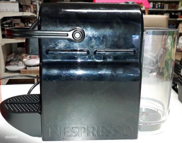 Кофумашина DeLonghi Nespresso Inissia EN80.B (фото #3)