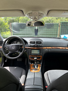Mercedes Benz E220 (6 foto / 9)
