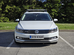 Volkswagen Passat (2 foto / 6)