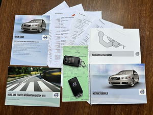 Volvo XC70 120kW 2012 (14 foto / 14)