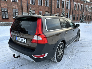 Volvo XC70 120kW 2012 (3 foto / 14)