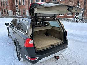 Volvo XC70 120kW 2012 (9 foto / 14)