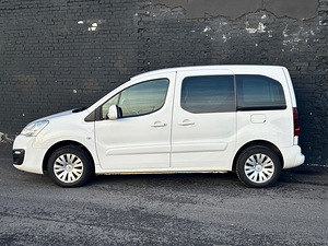 Citroen Berlingo Multispace N1 (3 фото из 12)