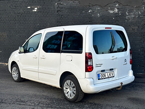 Citroen Berlingo Multispace N1 (5 фото из 12)