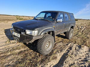 TOYOTA 4RUNNER/HILUX SURF (2 foto / 7)