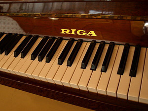 Пианино Рига