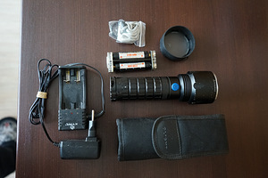 Фонарик Olight SR-51 (1 фото из 3)