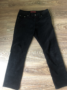 Pierre cardin Jeans (1 foto / 6)
