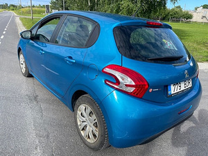 Peugeot 208 1.2 60kw labisoit 100 000 (3 foto / 7)
