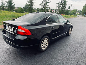 VOLVO S 80 (3 фото из 7)