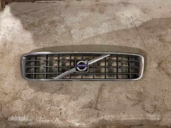 Решетка радиатора Volvo xc90 (фото #1)