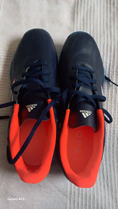 Putsad Adidas, suurus 44