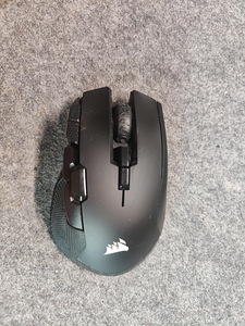 CORSAIR IRONCLAW RGB WIRELESS Gaming Mouse (1 foto / 2)