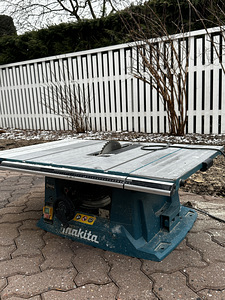 Platesaag Makita MLT100N (1 foto / 2)