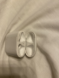 Airpods 1 (2 foto / 3)