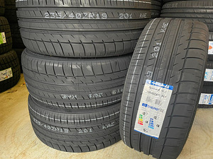 235/40/R19 Triangle Sportex TH201 suverehvid (1 foto / 1)