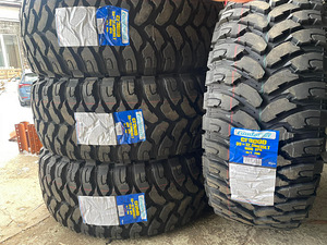 33x12,50R15LT Comforser CF3000 M/T (1 foto / 1)
