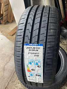 215/45/R17 Falken Ziex ZE310 Ecorun suverehvid (1 foto / 1)