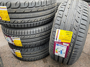 235/55/17 Taurus UHP BY MICHELIN 103W XL (1 foto / 1)