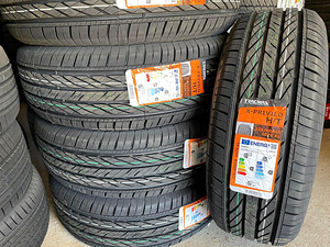 235/60/R18 Tracmax X-Privilo H/T 107V/XL suverehvid (1 foto / 1)