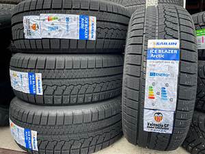 215/55/R17 Sailun Iceblazer Arctic 98H XL (Северный) (1 фото из 1)