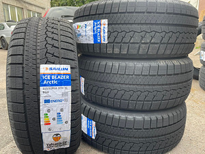 215/55/R16 Sailun Ice Blazer Arctic 97H XL BSW (1 foto / 1)