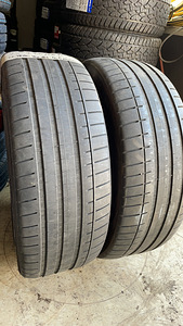 235/55/R19 Vredestein UltracVoltri 4,5mm 2tk=30€ kasutatud (4 foto / 4)