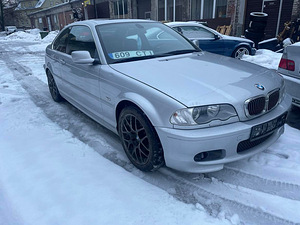 BMW 320 Turbo 2.2 125kW (9 foto / 9)