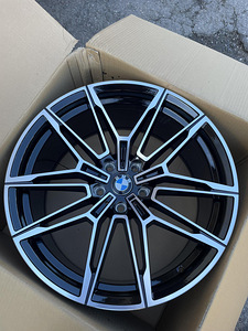 20 tolli BMW replica 8.5 ET35 + 9.5 ET 40 5x120 72.6mm (1 foto / 1)