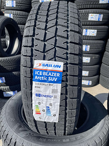 215/65/17 Sailun Iceblazer Arctic SUV 99t lamellrehvid (1 foto / 1)