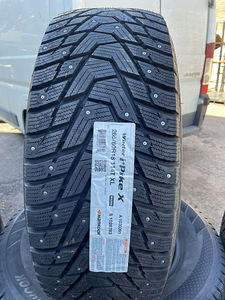 265/60/18 Hankook Winter-i-pike 114t naastrehvid