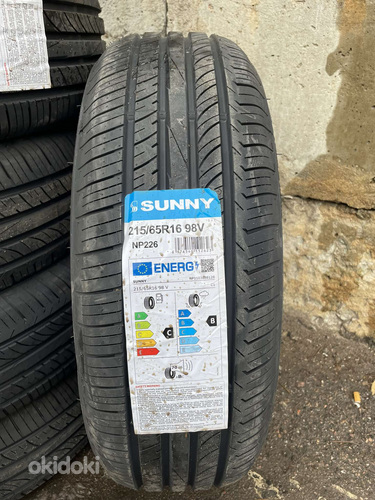 215/65/16 Sunny NP226 98V