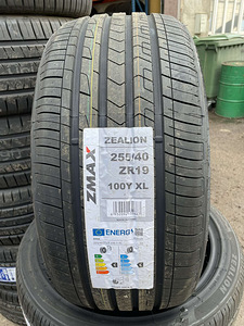 255/40/19 Zmax Zealion 100y xl (1 foto / 1)