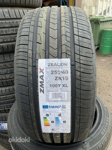255/40/19 Zmax Zealion 100y xl