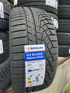 235/45/17 Sailun Ice Blazer Alpine EVO 97v