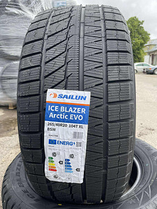 265/40/20 Sailun Ice Blazer Arctic EVO 104t xl (1 foto / 1)